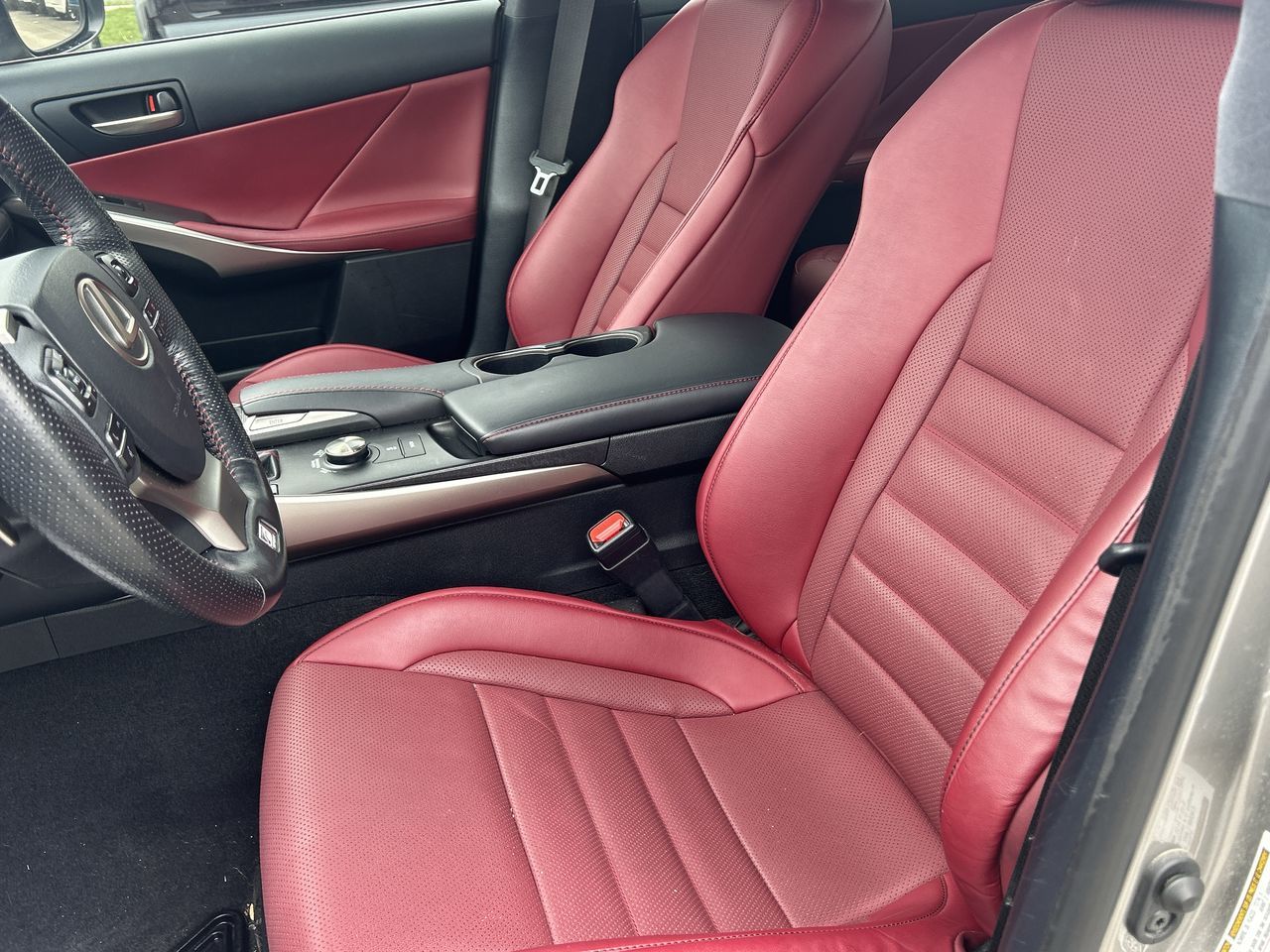 2018 Lexus IS in Markham, Ontario