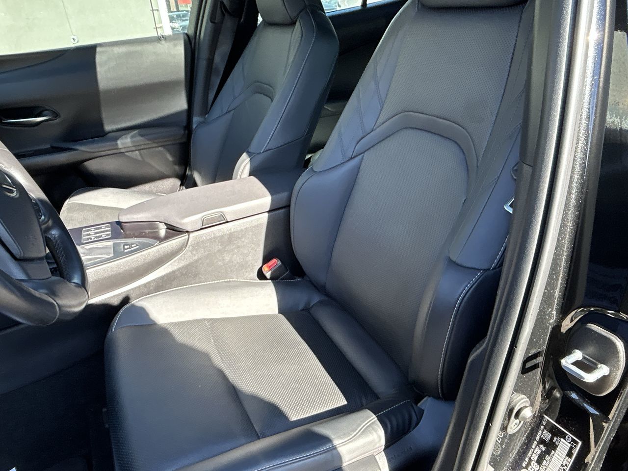 2024 Lexus UX