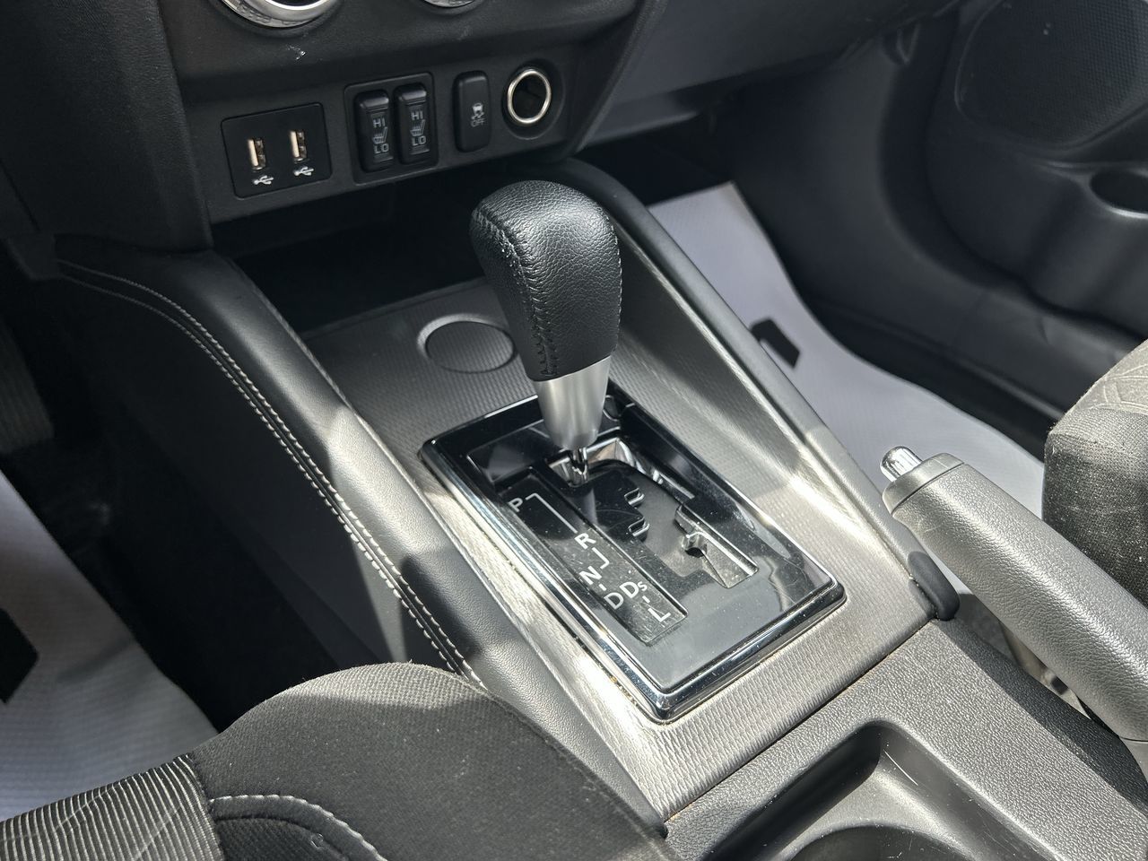 Mitsubishi RVR  2023 à Markham, Ontario