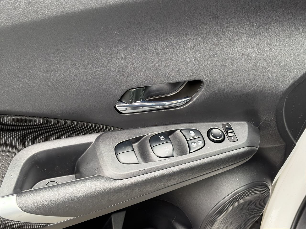2022 Nissan Kicks