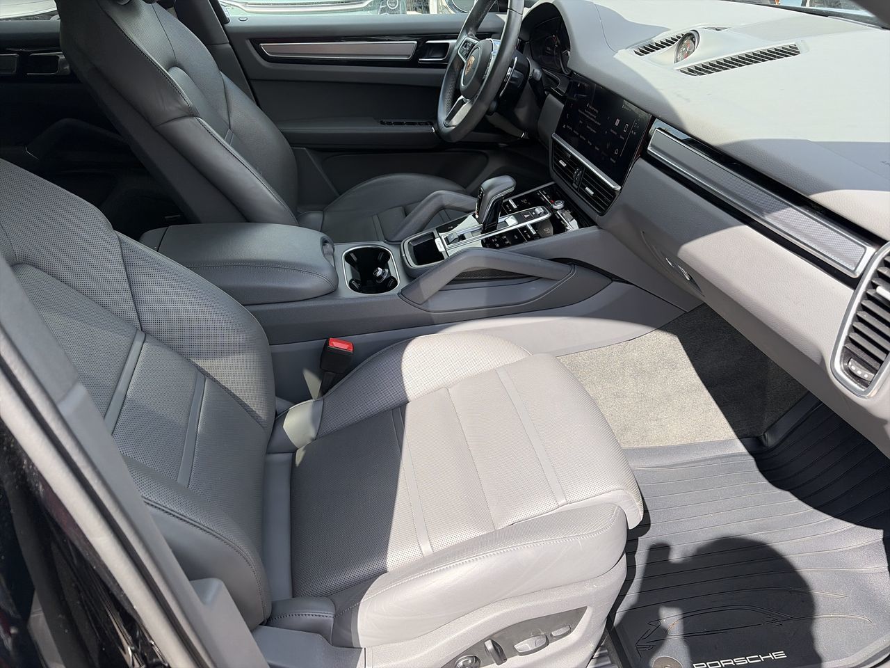2022 Porsche Cayenne
