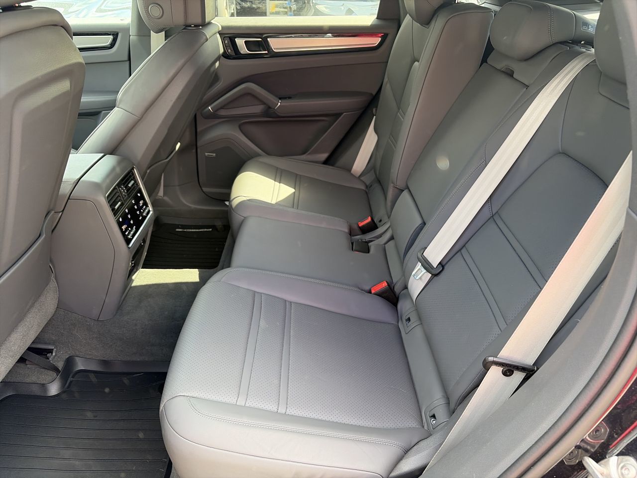 2022 Porsche Cayenne