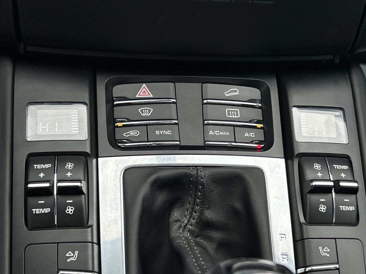 2017 Porsche Macan in Markham, Ontario