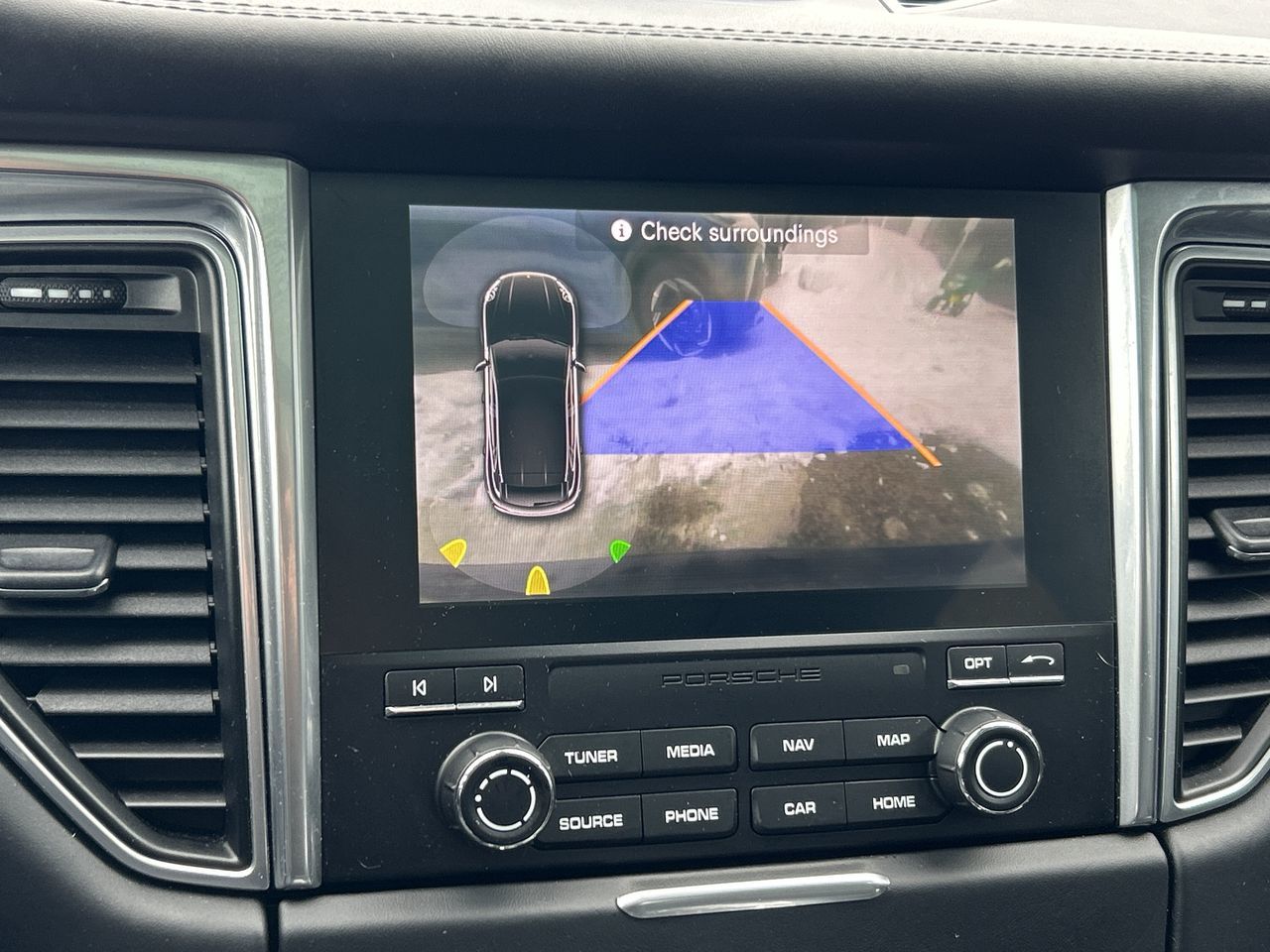 2017 Porsche Macan in Markham, Ontario