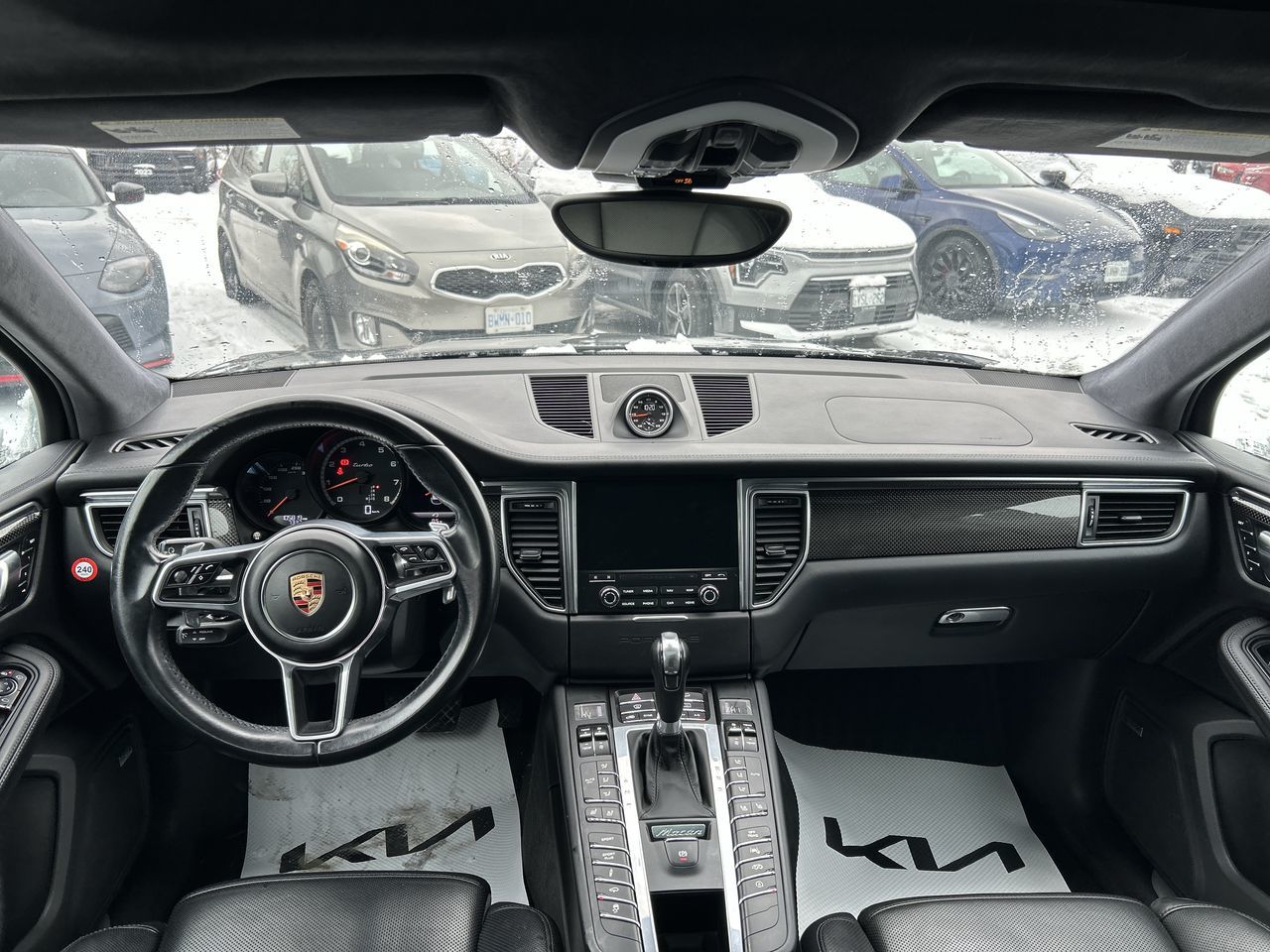 2017 Porsche Macan in Markham, Ontario