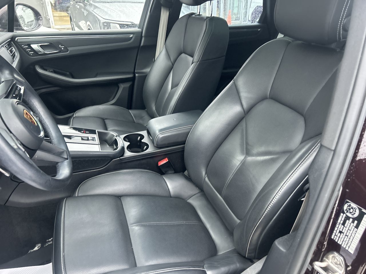 2023 Porsche Macan in Markham, Ontario