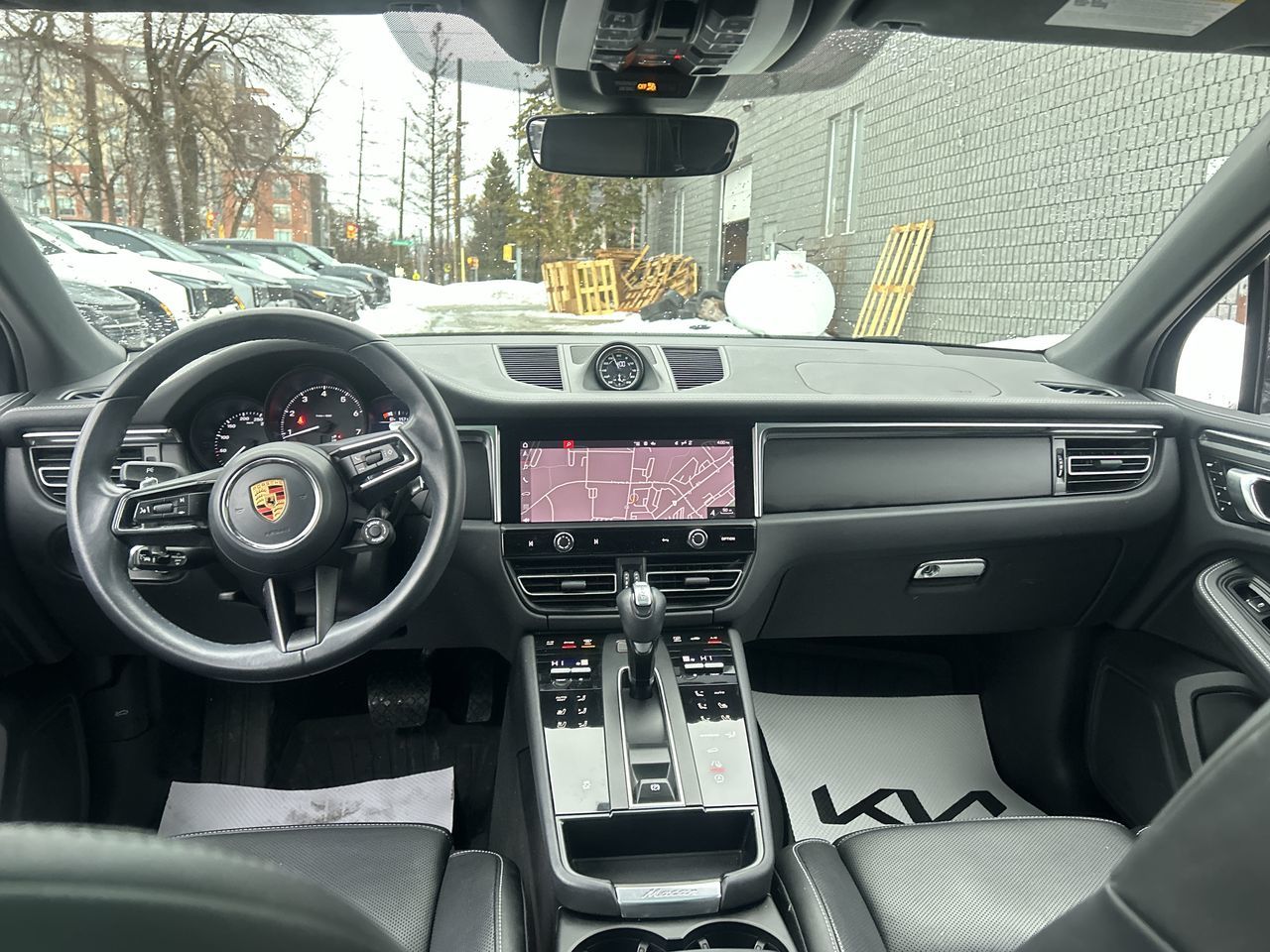 2023 Porsche Macan in Markham, Ontario