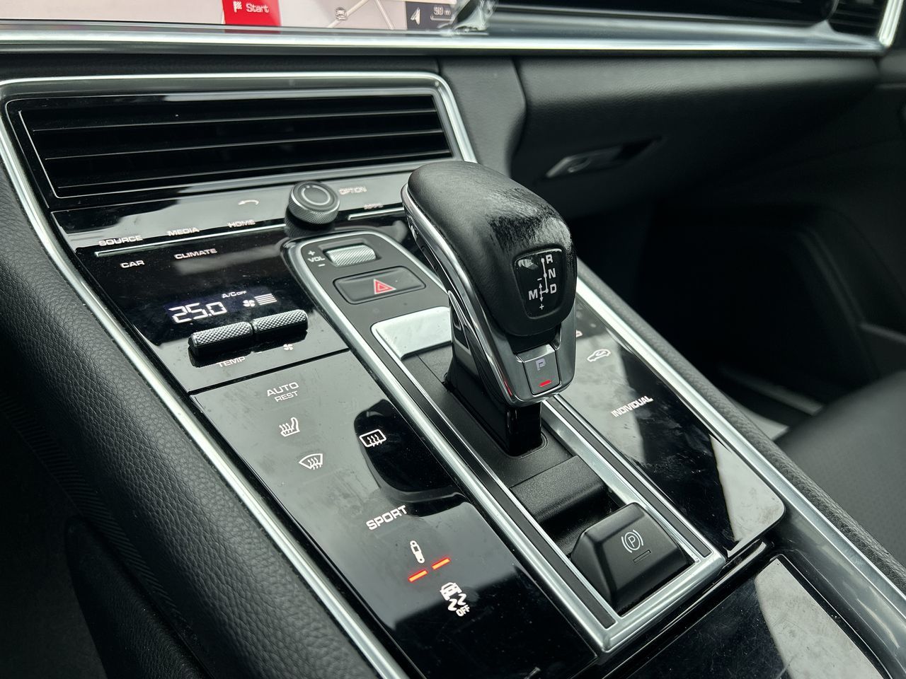 2018 Porsche Panamera