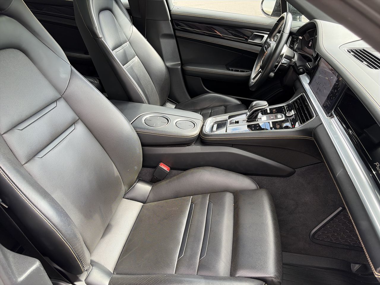 2020 Porsche Panamera