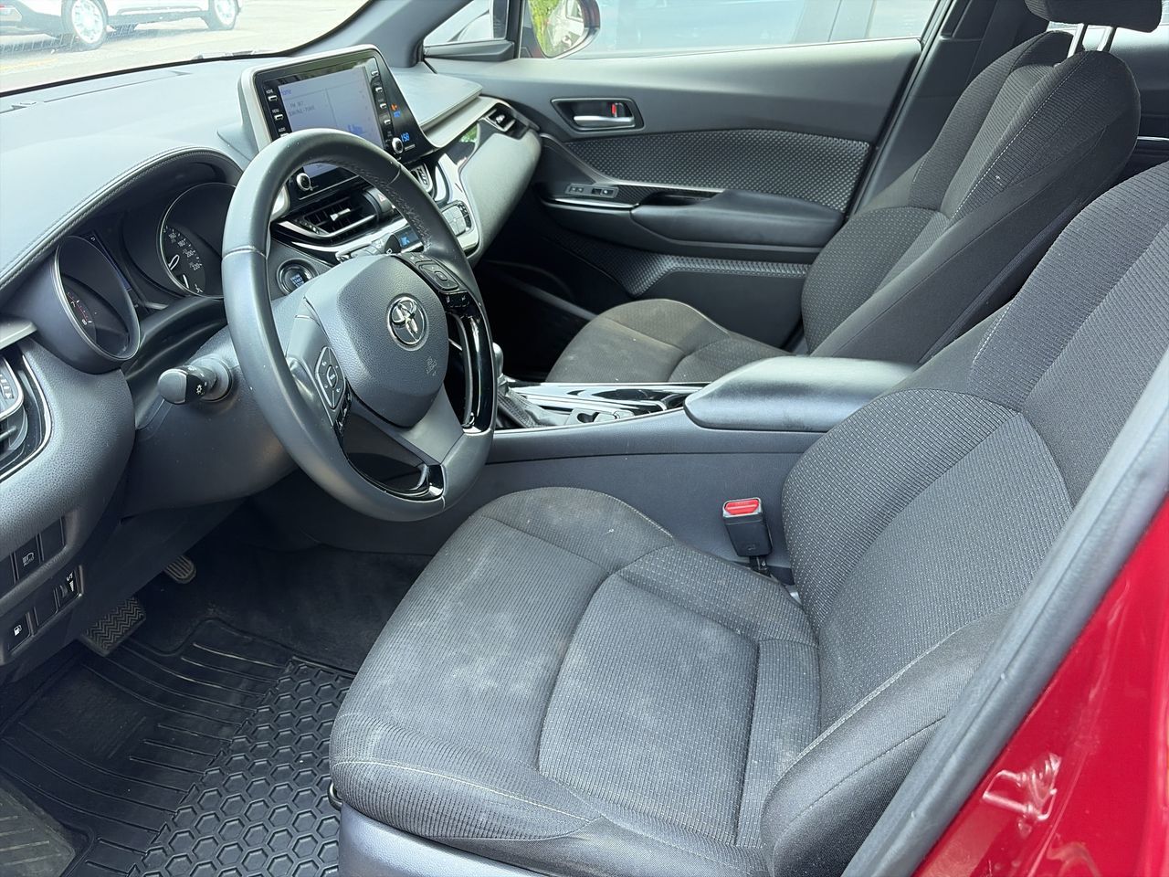 2019 Toyota C-HR in Markham, Ontario