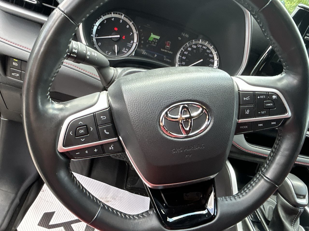 2022 Toyota Highlander in Markham, Ontario