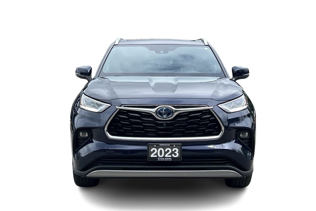 2023 Toyota Highlander in Markham, Ontario