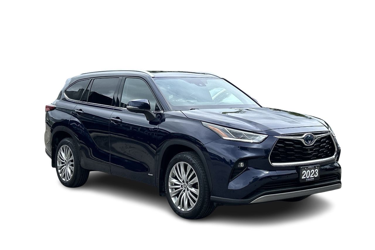 2023 Toyota Highlander in Markham, Ontario