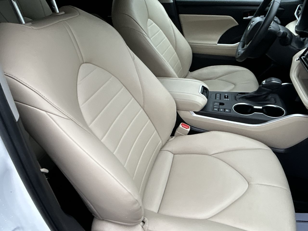 2024 Toyota Highlander in Markham, Ontario