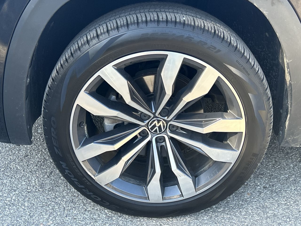 2023 Volkswagen Atlas Cross Sport