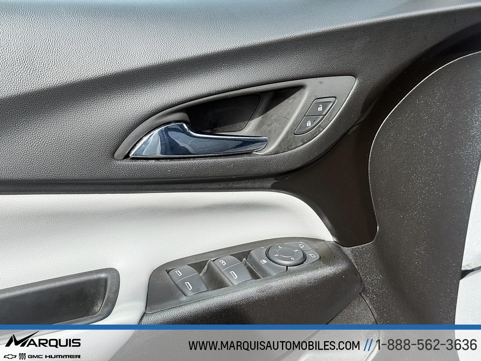 Chevrolet Equinox 2022 — photo 8