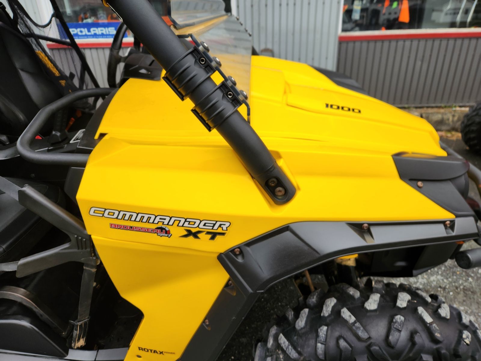 Can Am Commander 1000 XT  2014
