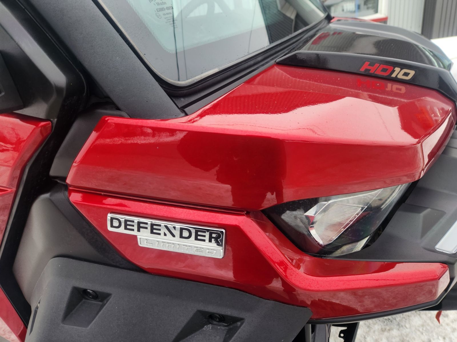 2025 Can-Am Defender MAX Limited HD10