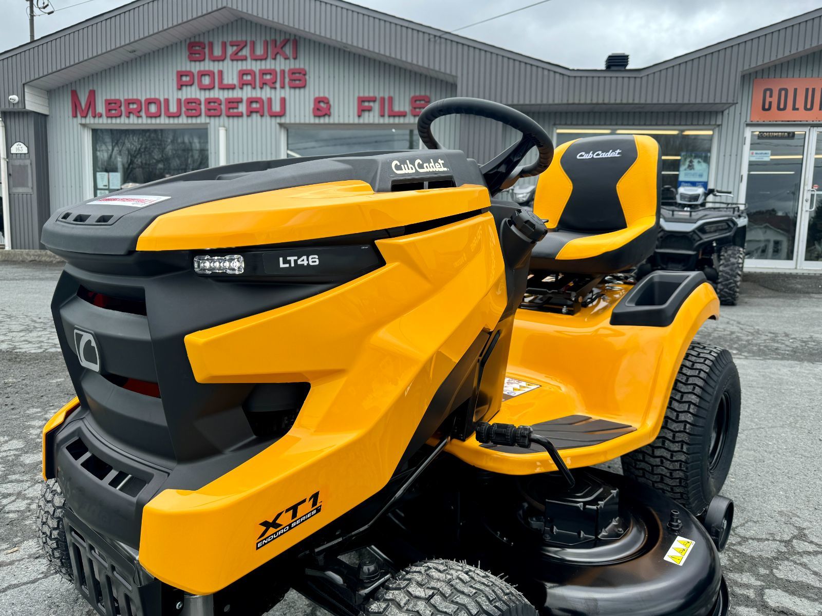 2024 Cub Cadet XT1 LT46 Tracteur a gazon