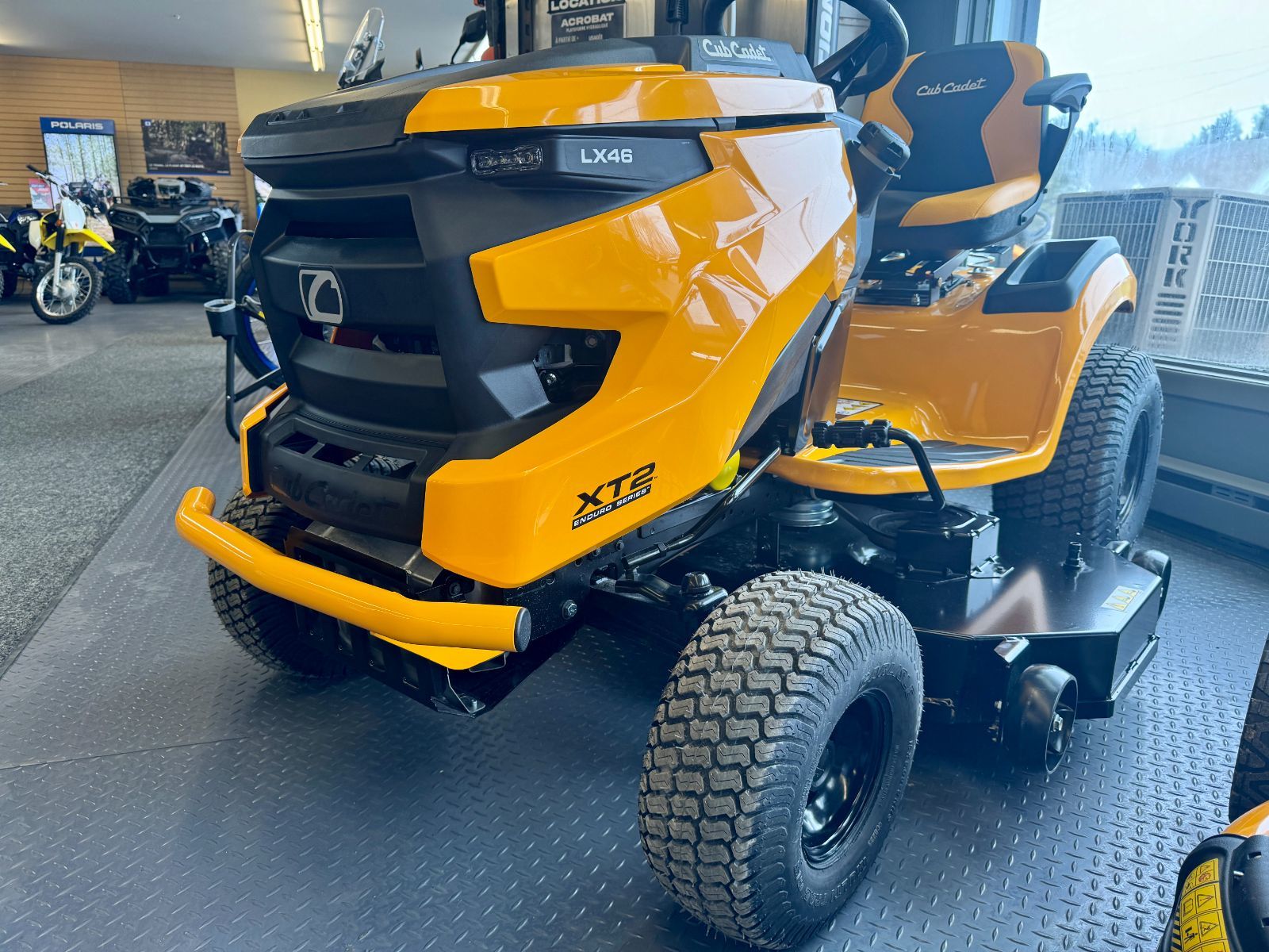 2024 Cub Cadet XT2 LX46