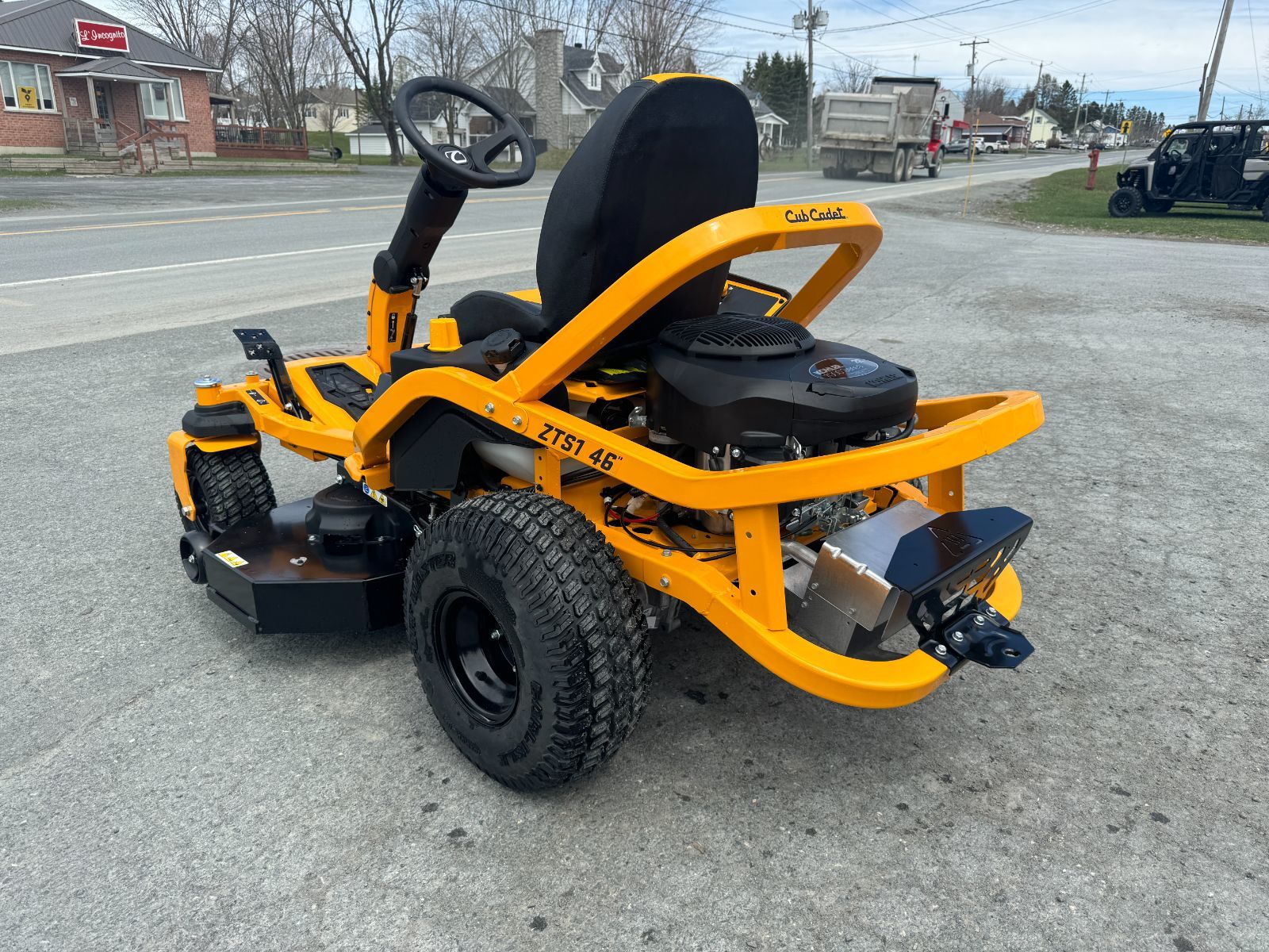 Cub Cadet ZTS1 46  2024