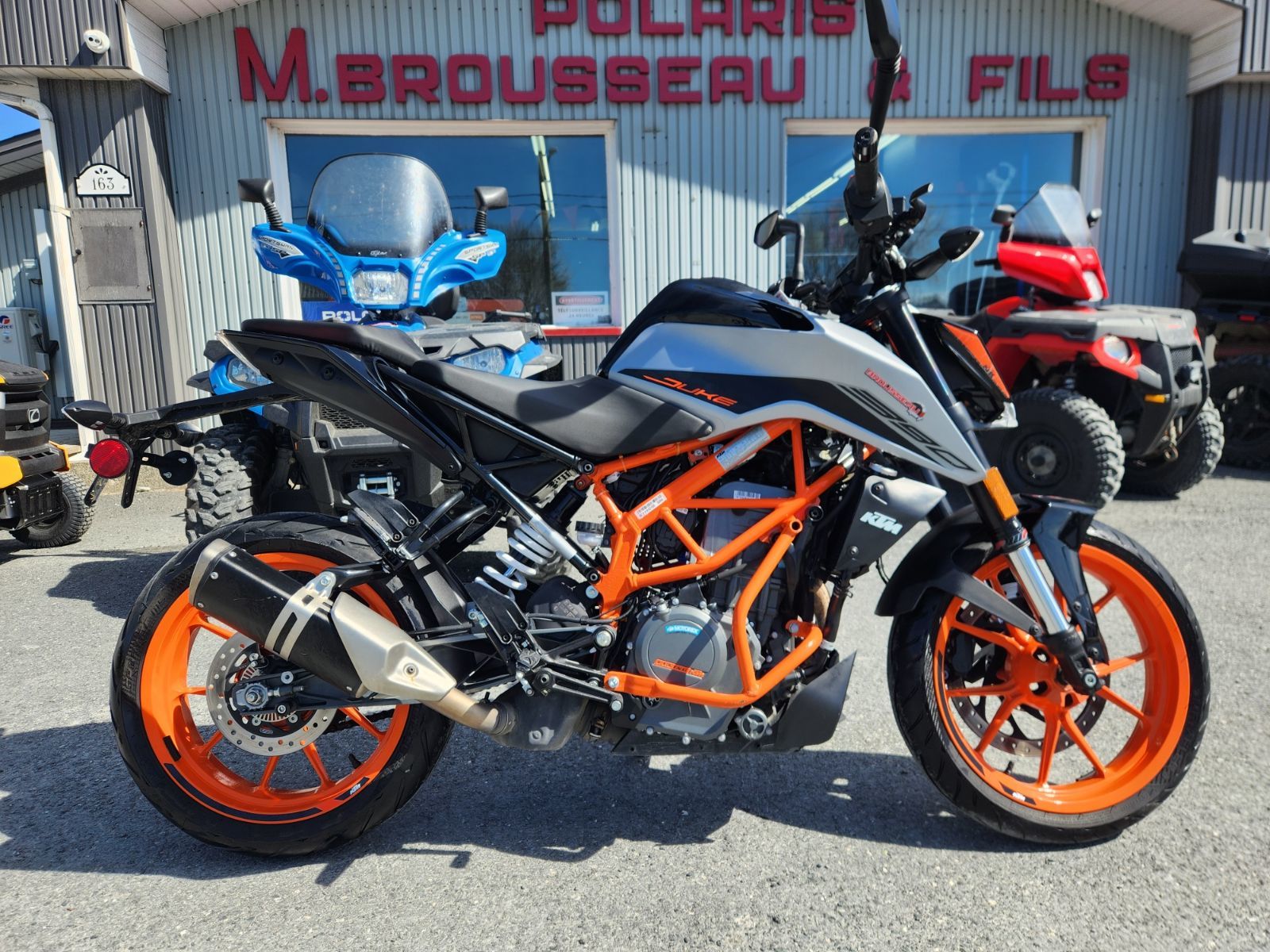 2022 KTM DUKE 390