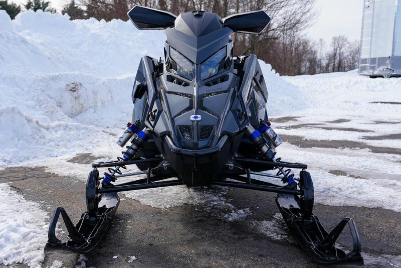 Polaris 9R INDY XCR 136  2025