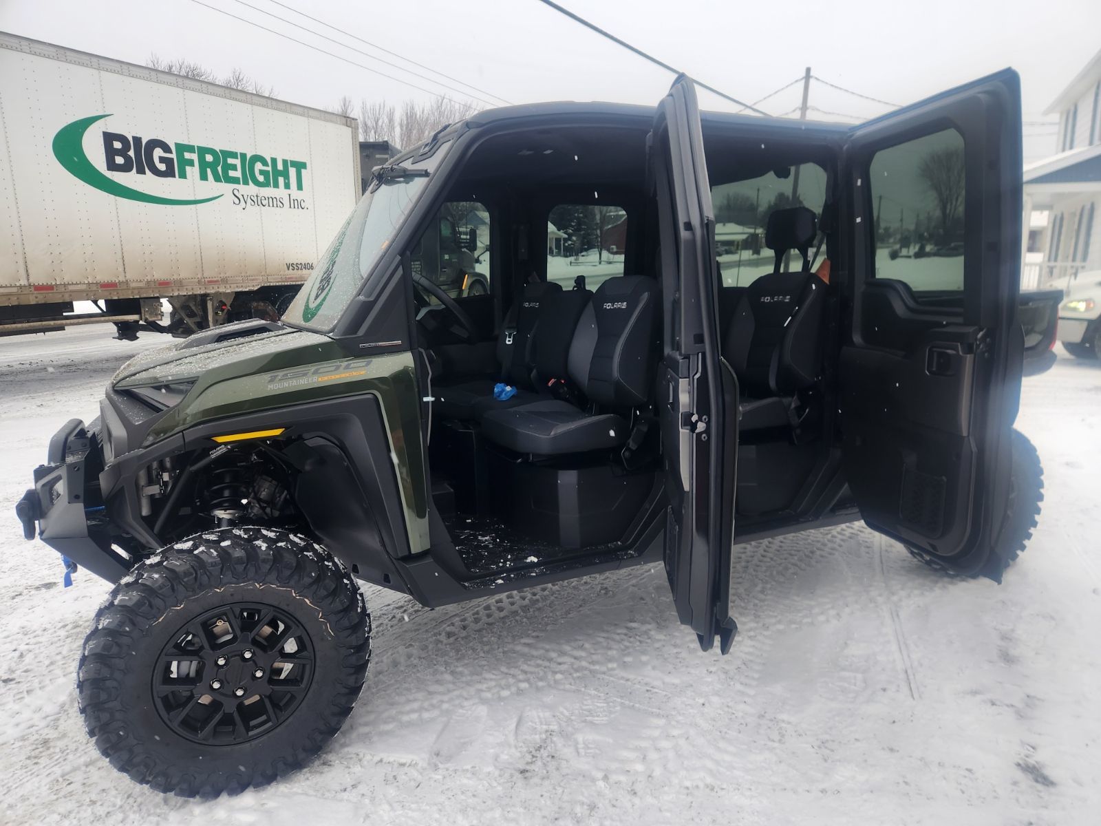 Polaris RANGER CREW XD 1500 NorthStar Mountaineer Edition  2026
