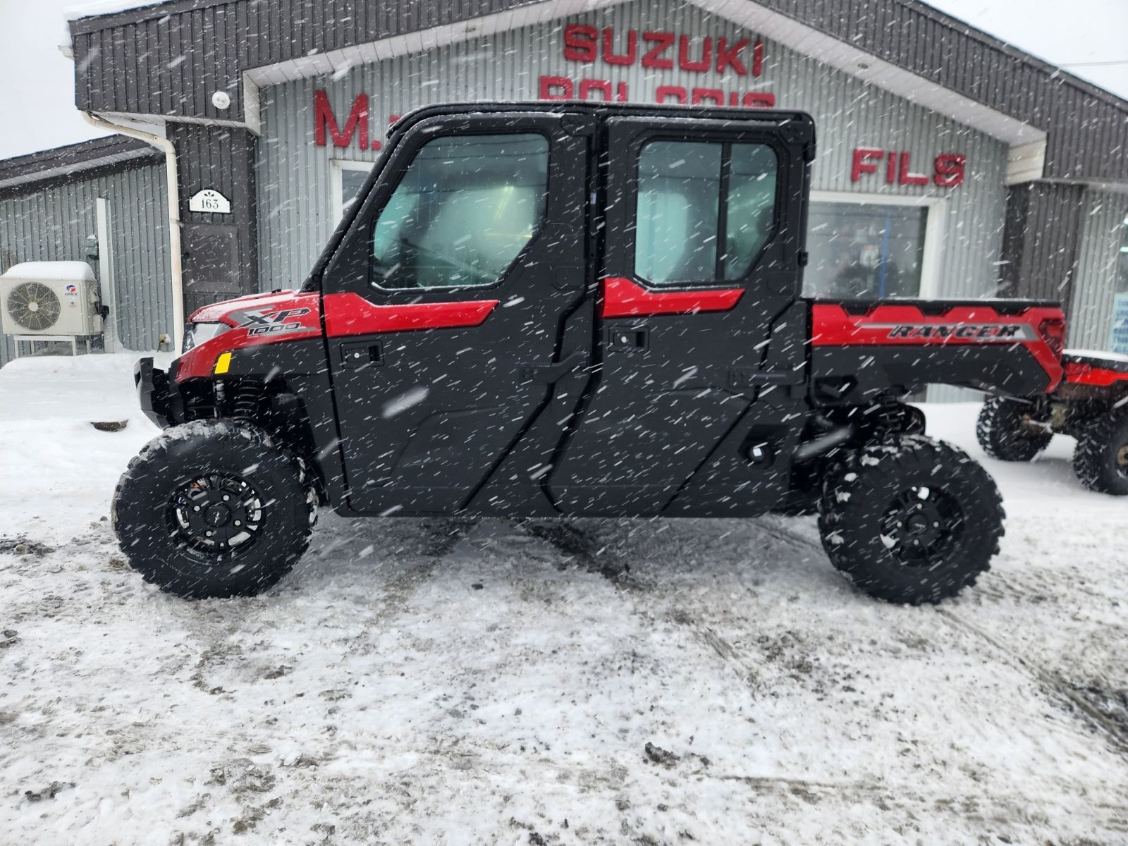 Polaris RANGER CREW XP 1000 NORTHSTAR PREMIUM SUNSET RED 2026