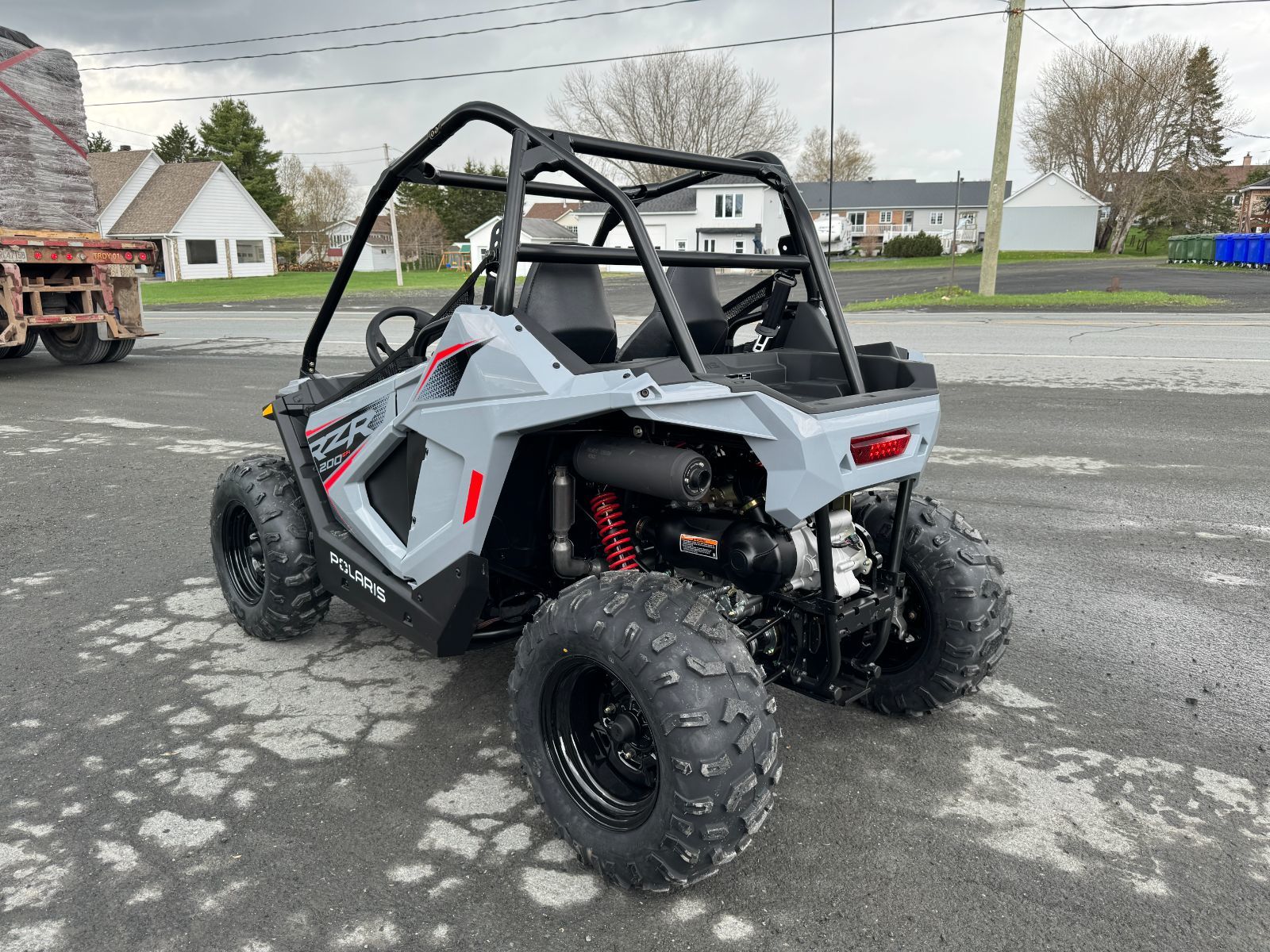 Polaris RZR 200 EFI  2024