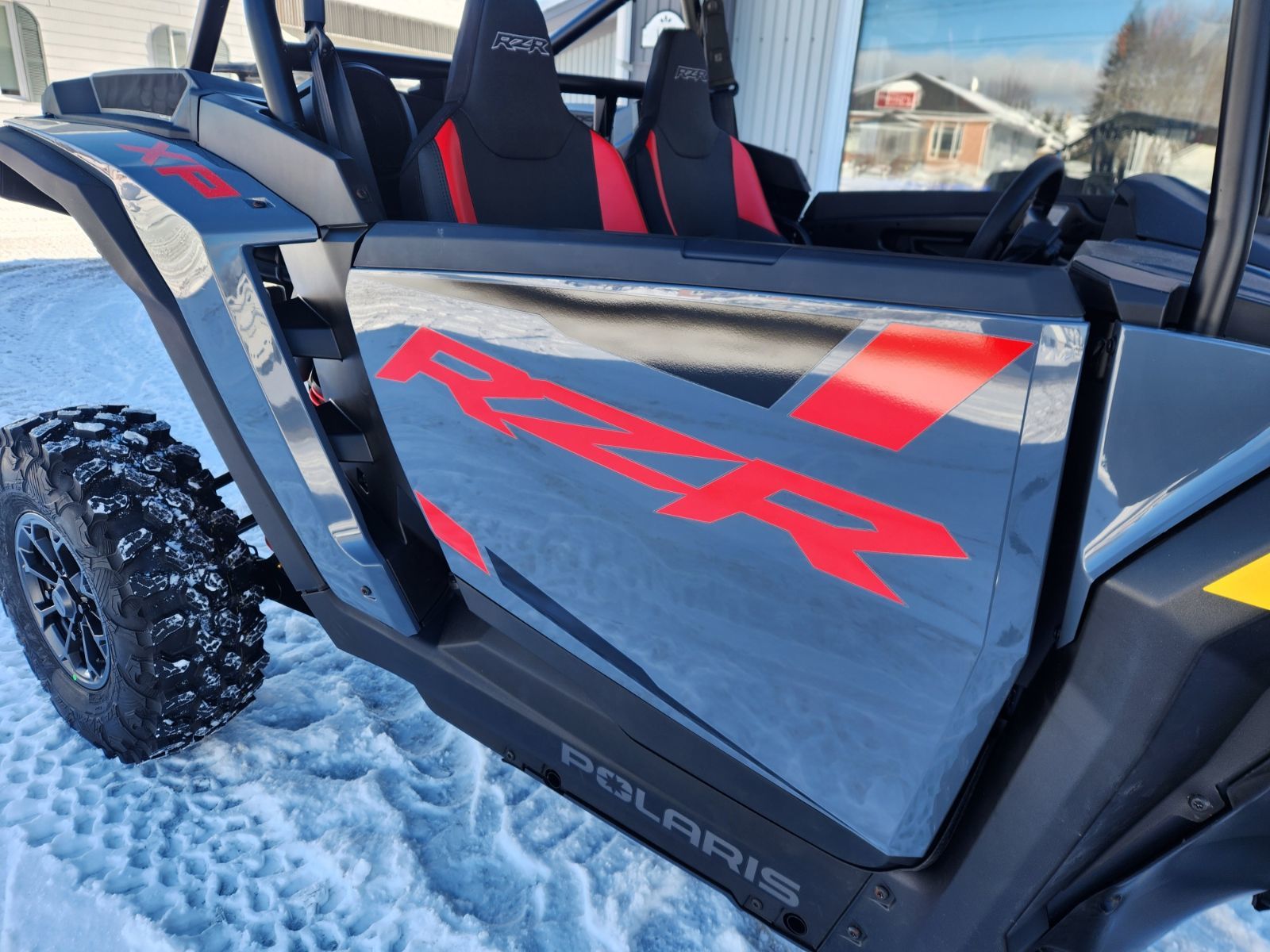 Polaris RZR XP 1000 Ultimate STEALTH GRAY 2026