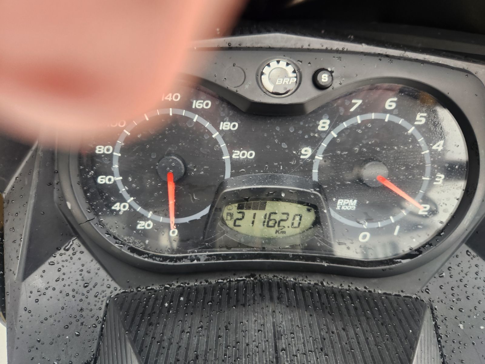 2011 Ski-Doo MXZ TNT 800 R