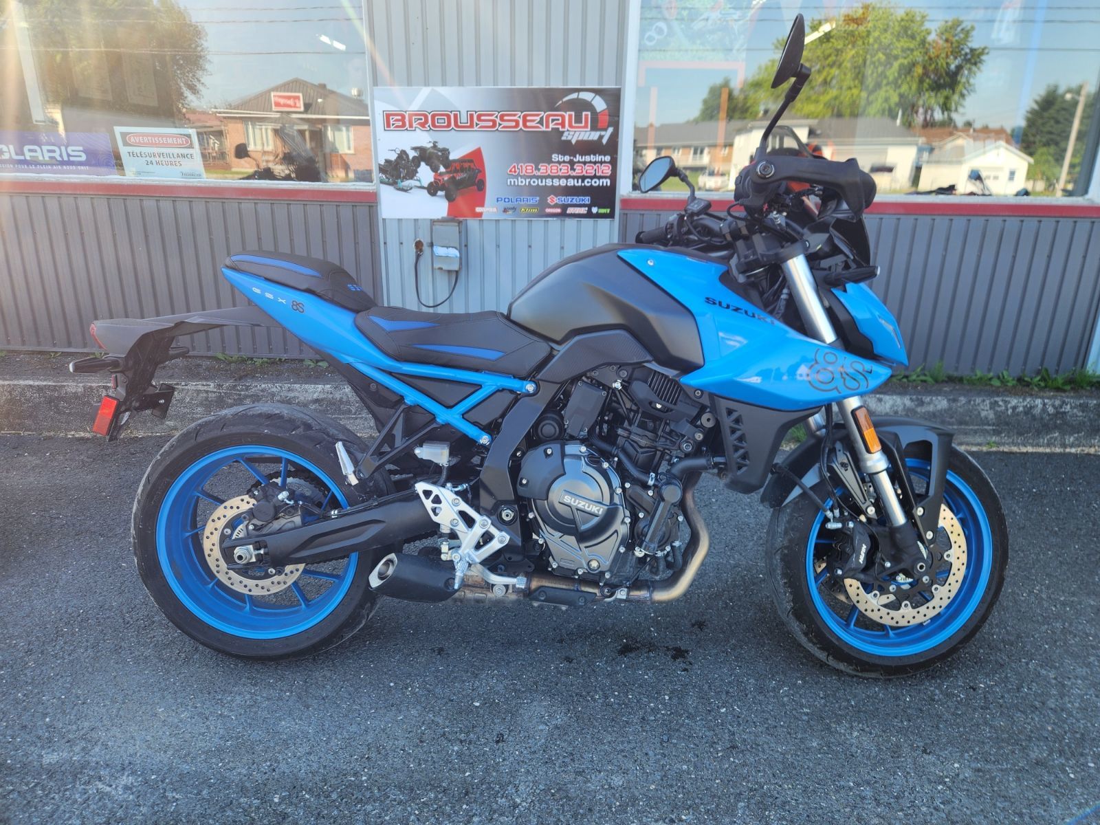 2023 Suzuki GSX-8S