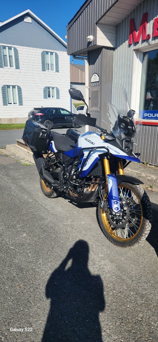 Suzuki V-STROM 800DE AVENTURE 2024