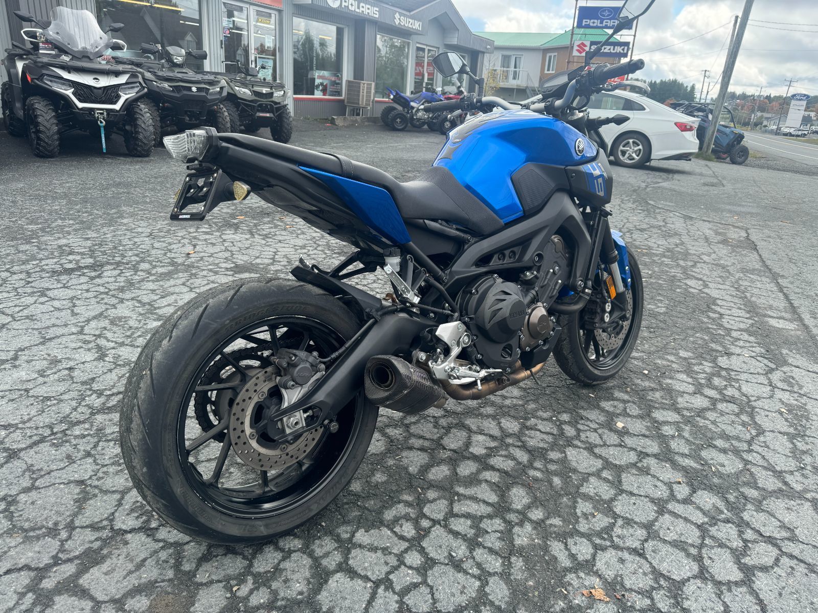 Yamaha FZ-09  2016