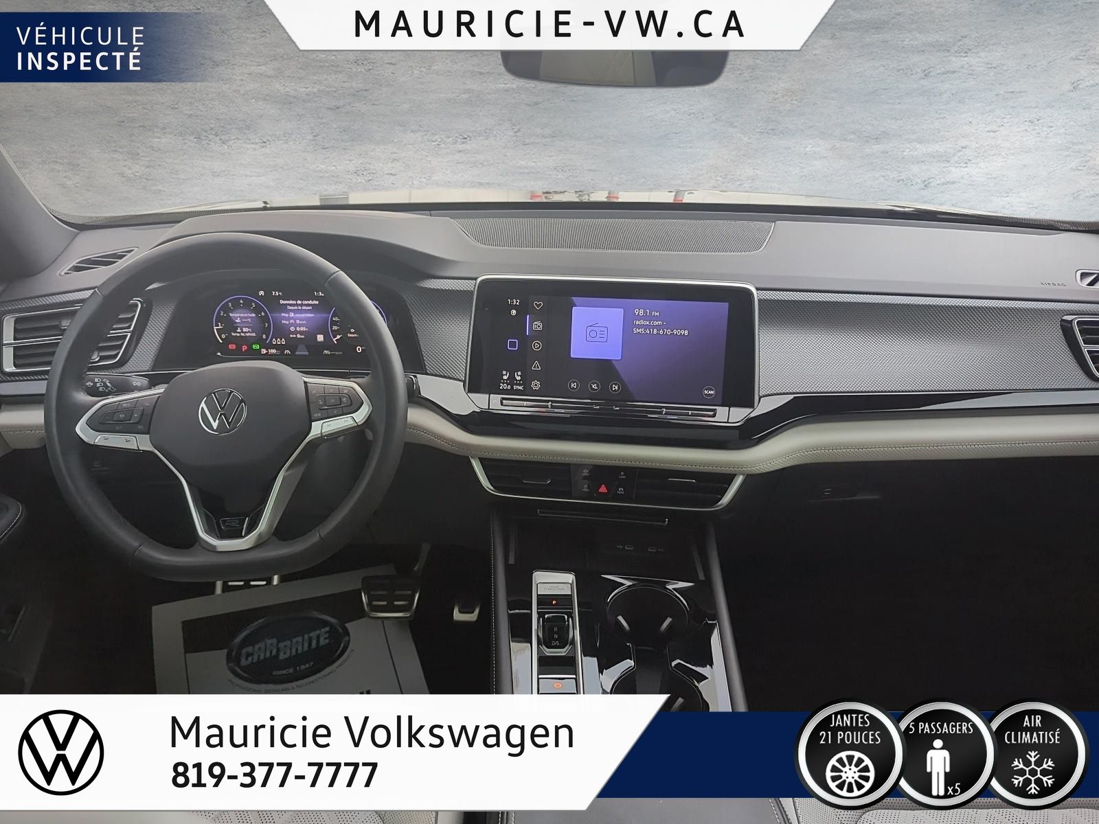 2025 Volkswagen Atlas Cross Sport Execline