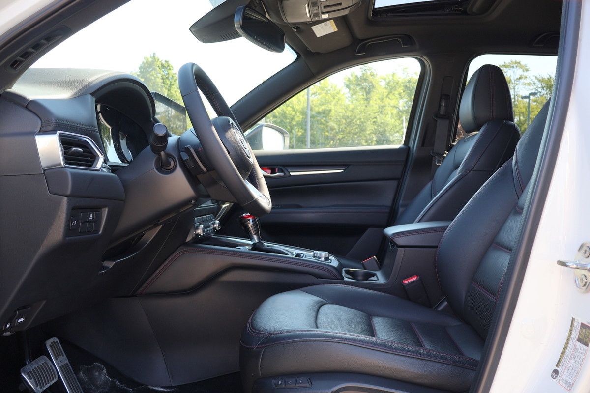 Photo 2023 Mazda CX-5 Sport Design w/Turbo #7