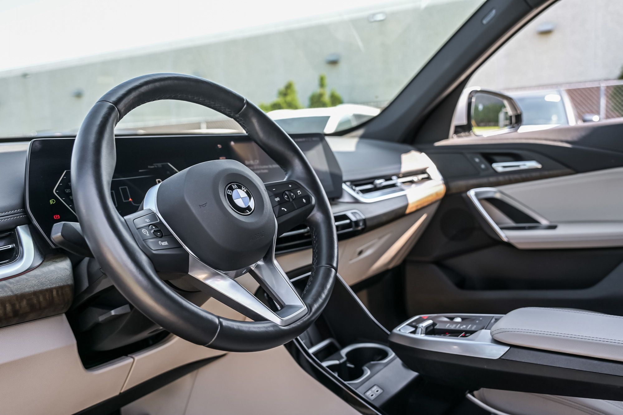 2023 BMW X1 in Dorval, Quebec