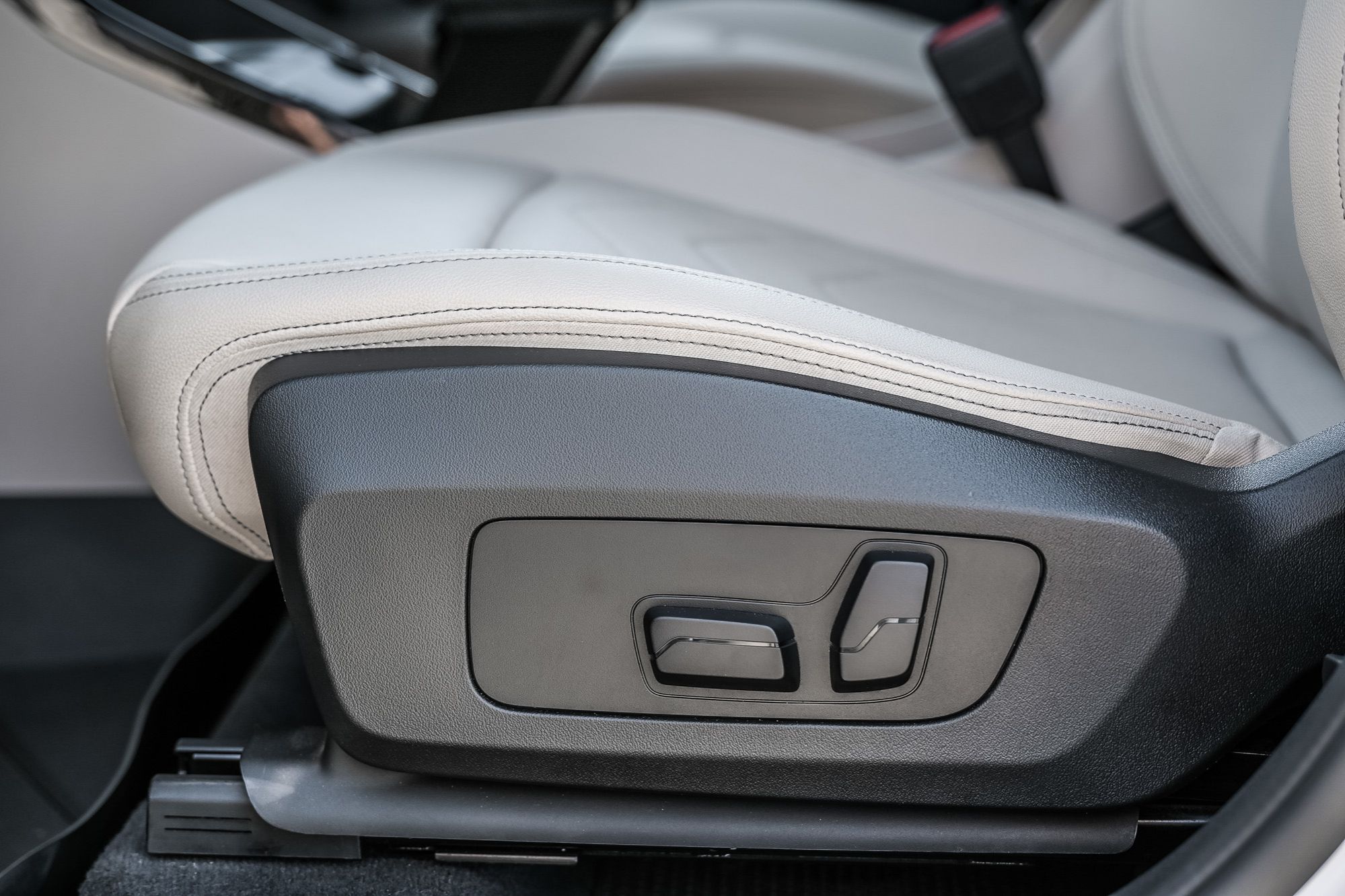 2023 BMW X1 in Dorval, Quebec