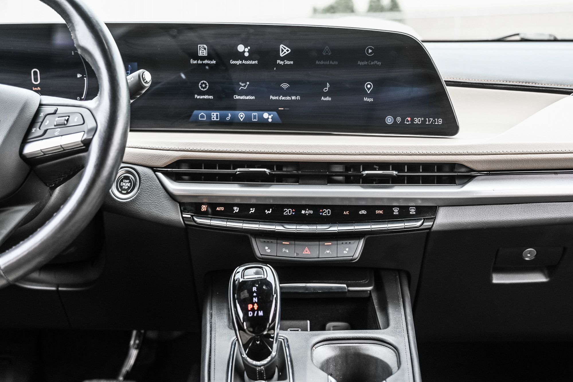 Cadillac XT4  2024