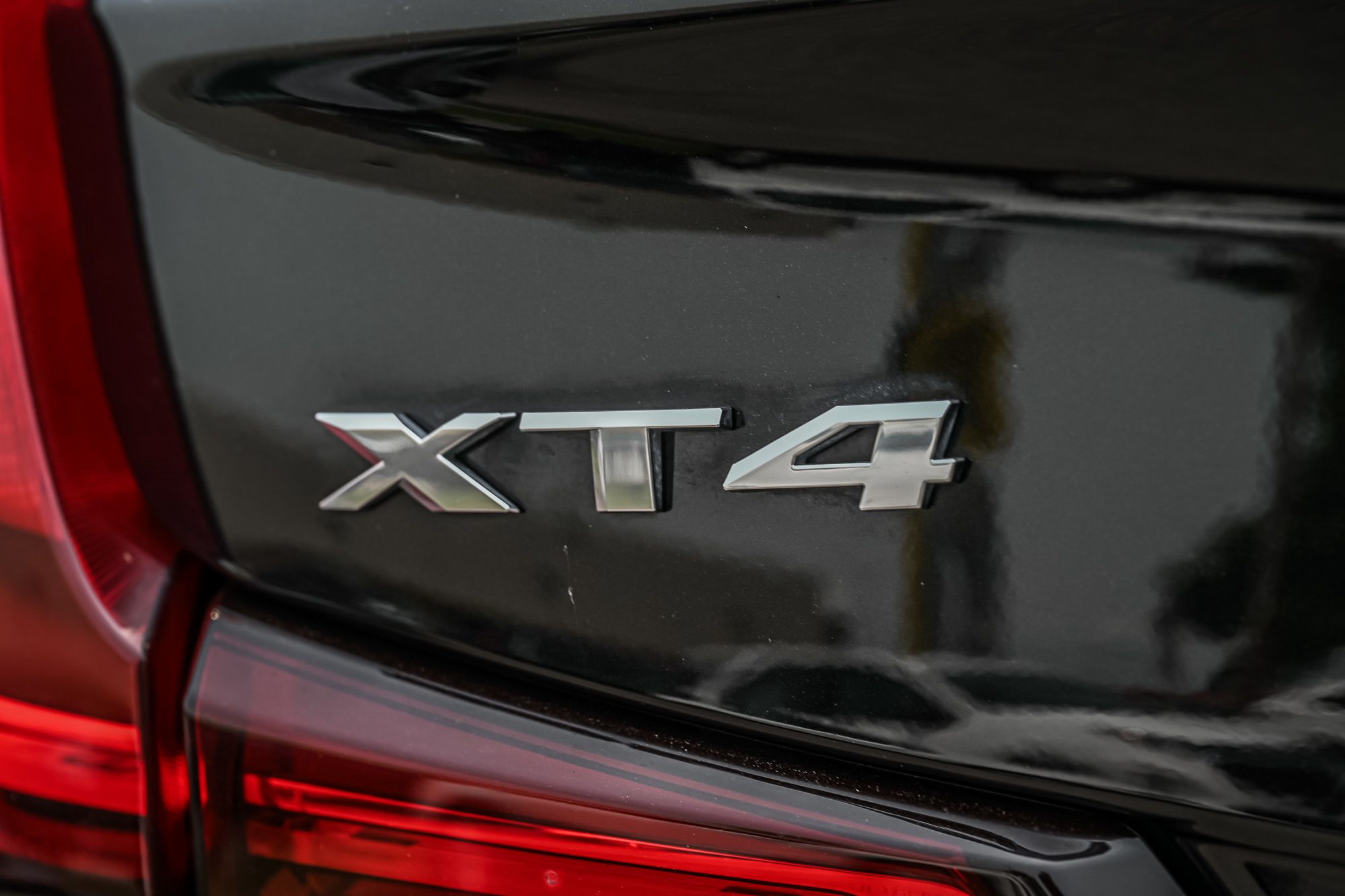Cadillac XT4  2024