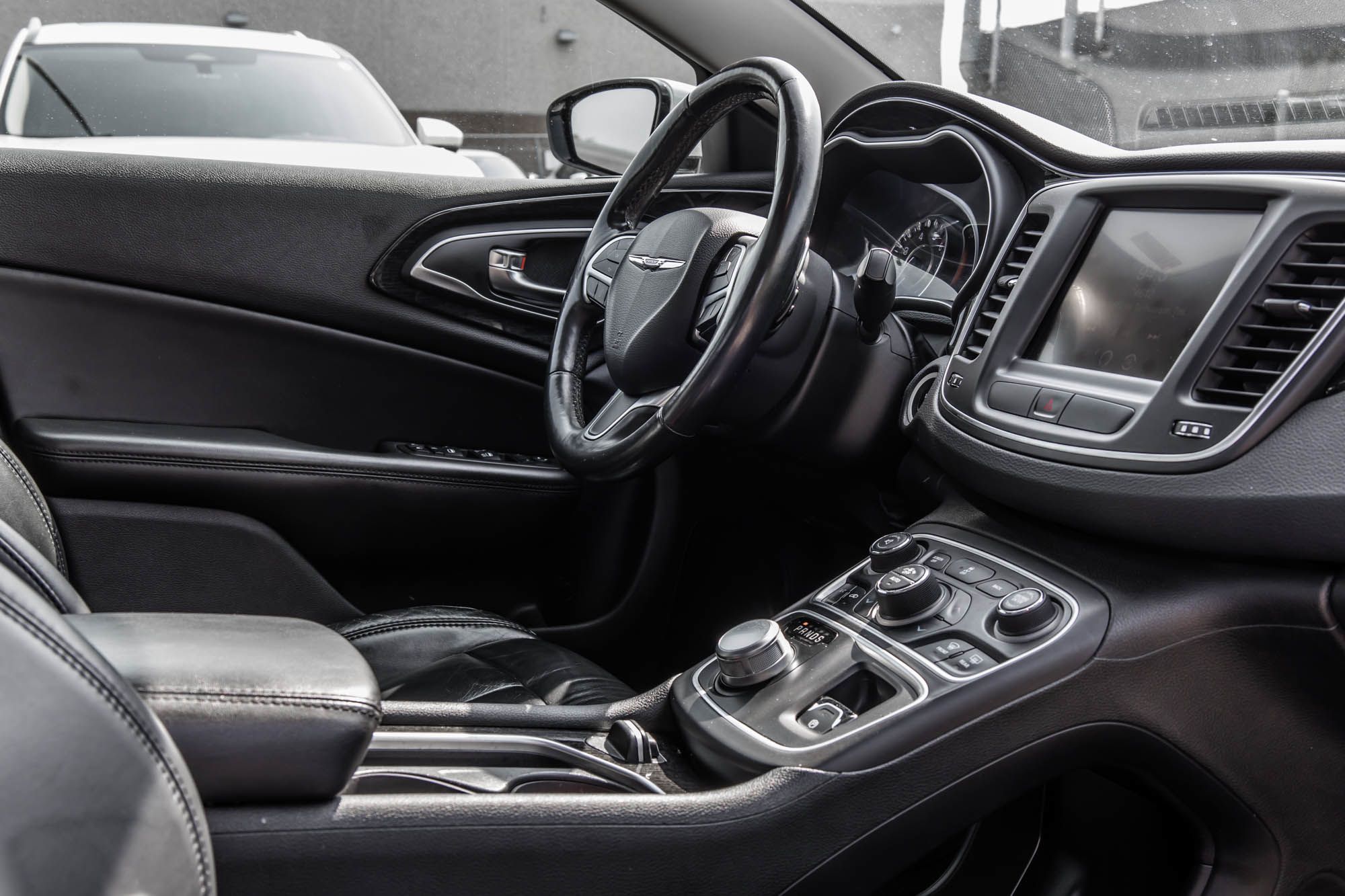 2015 Chrysler 200 in Dorval, Quebec