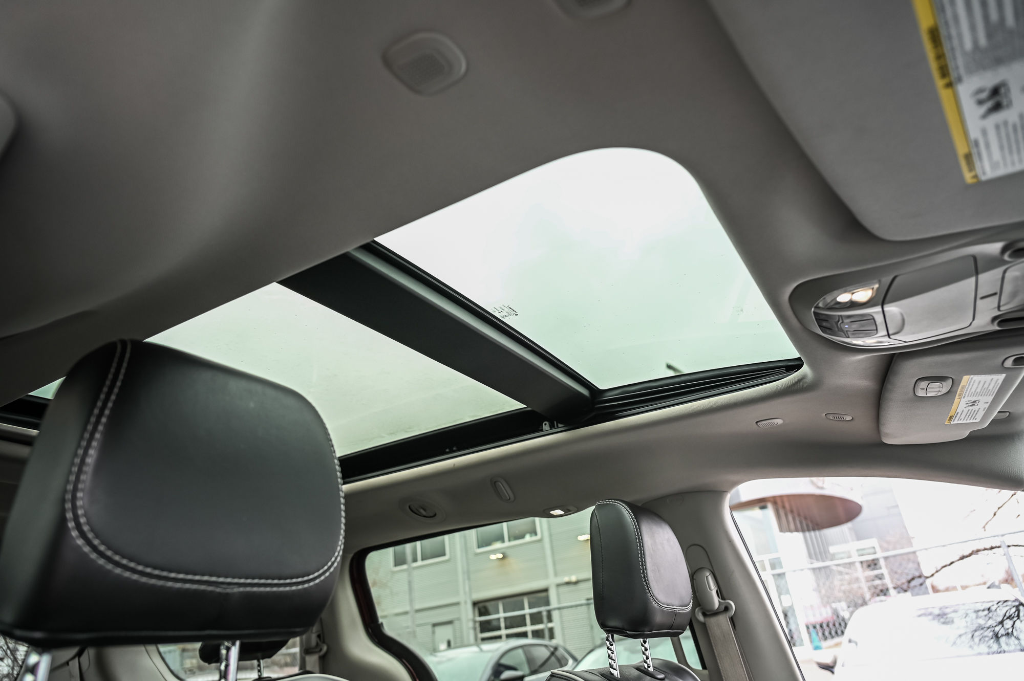 Chrysler Pacifica Hybrid  2022 à Dorval, Québec