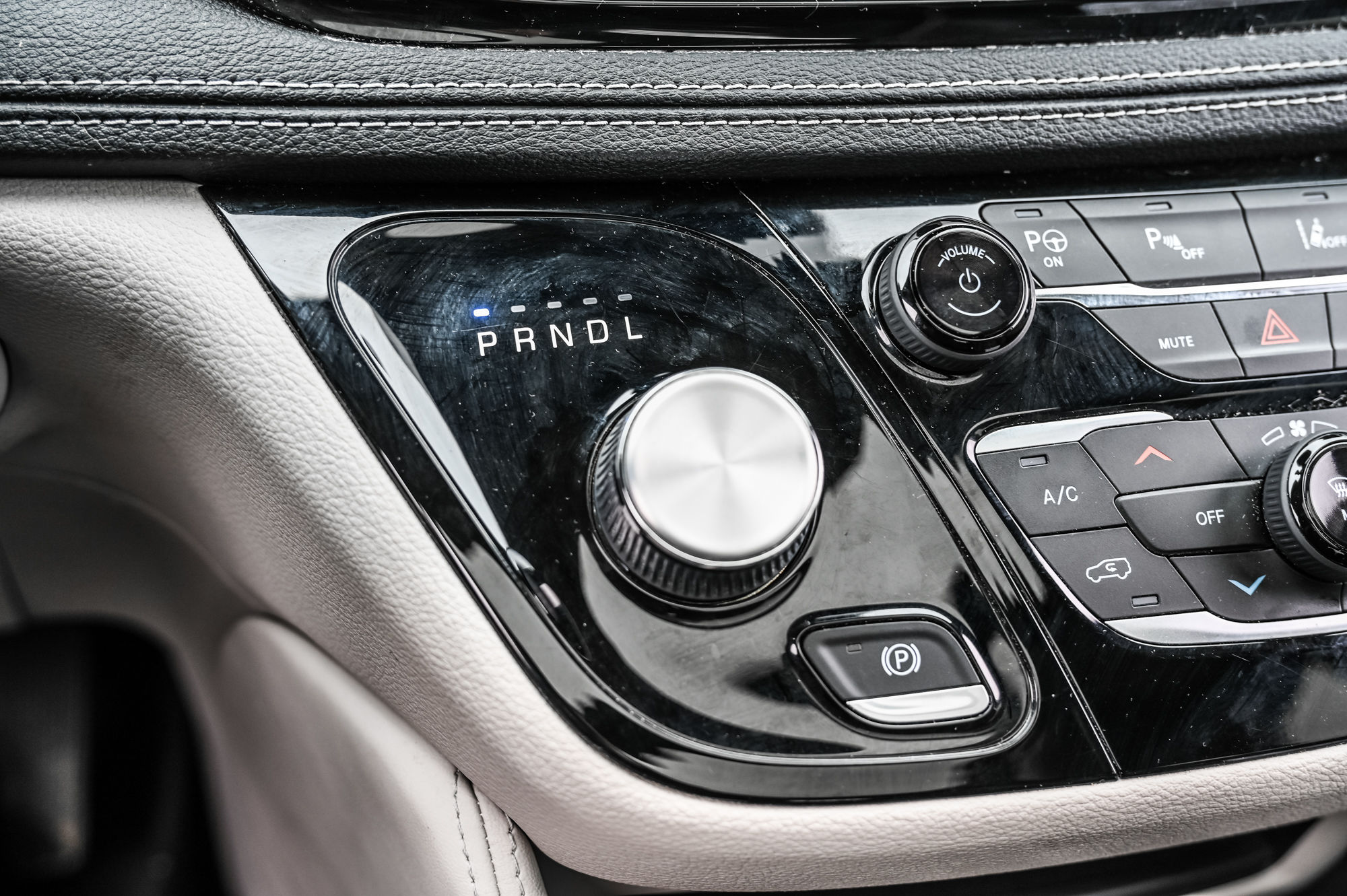 Chrysler Pacifica Hybrid  2022 à Dorval, Québec