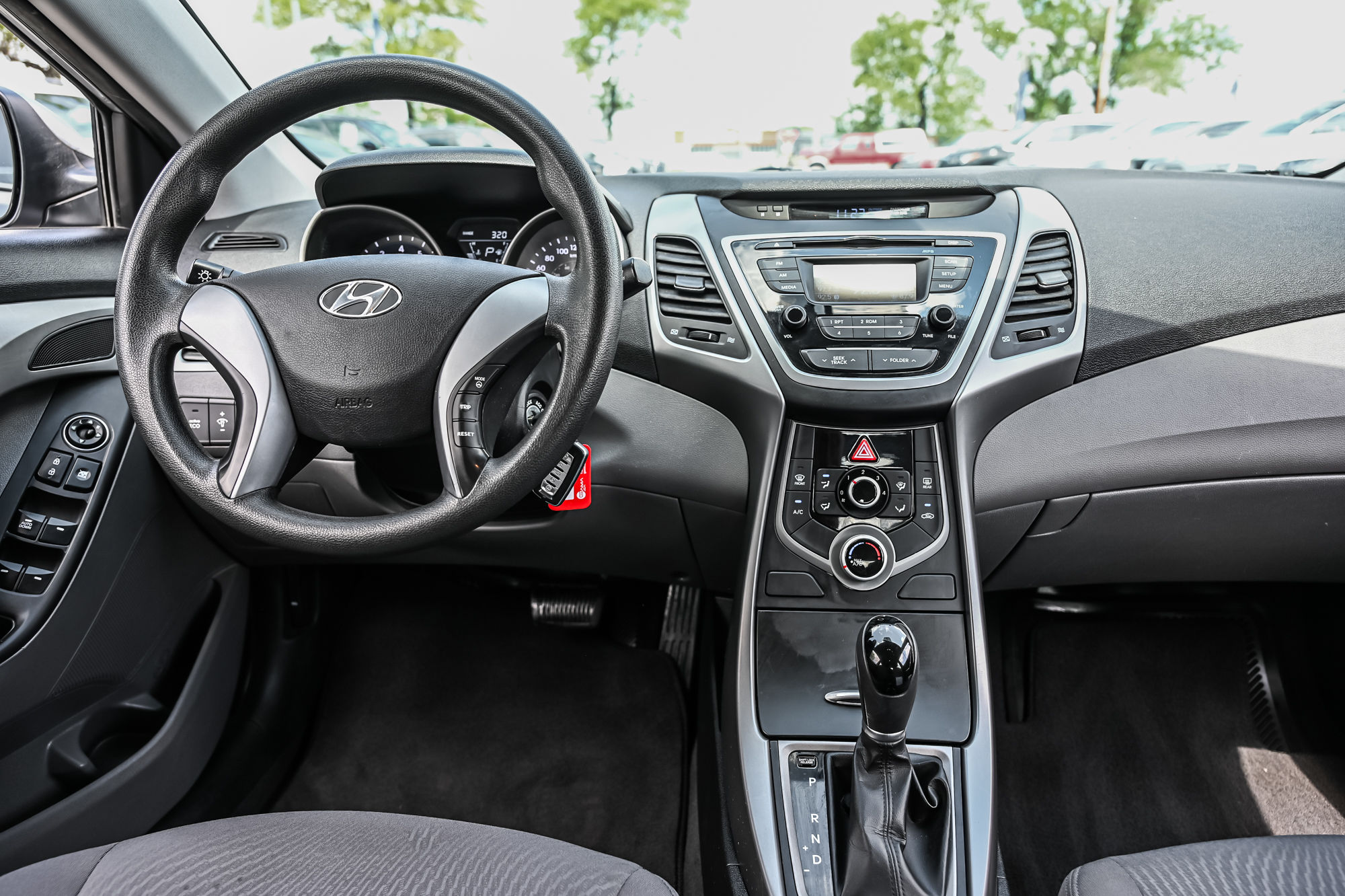 Hyundai Elantra  2016 à Dorval, Québec