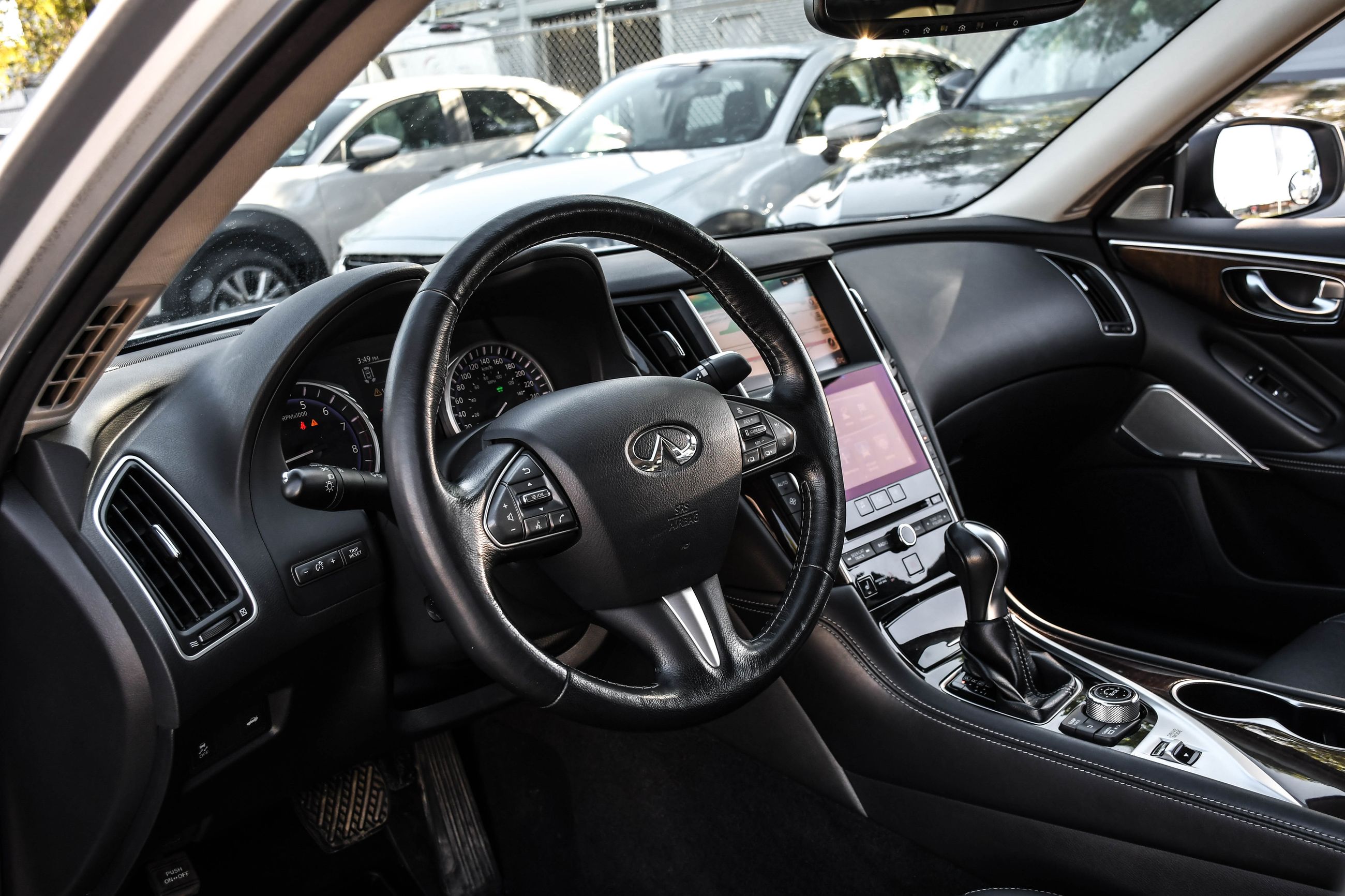 Infiniti Q50  2017