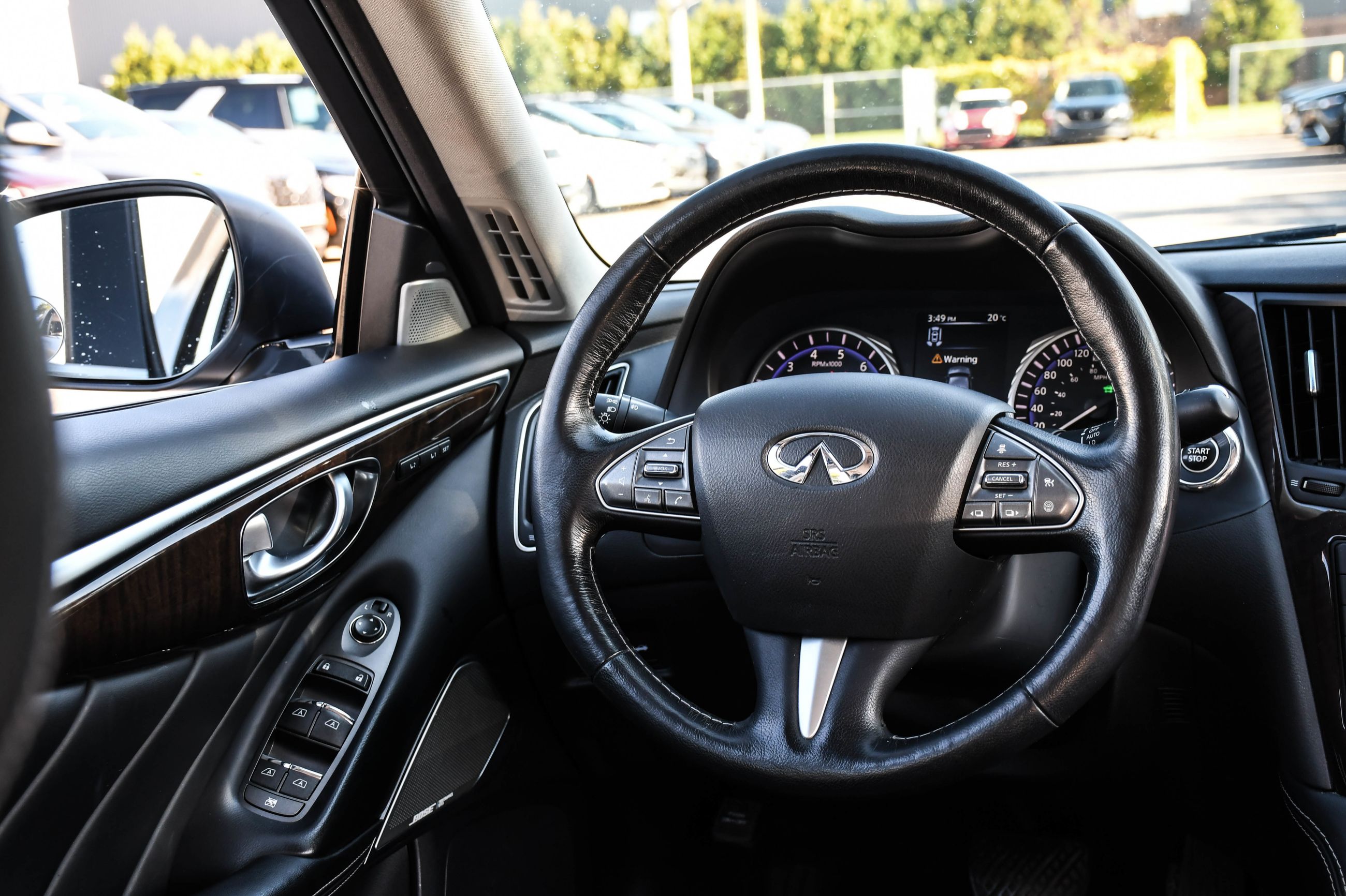 Infiniti Q50  2017