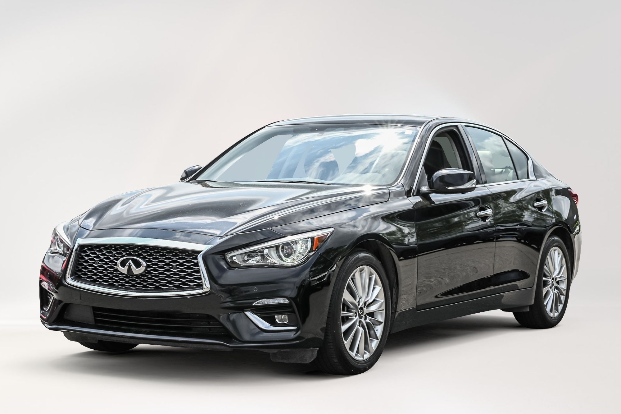 2021 Infiniti Q50 in Dorval, Quebec