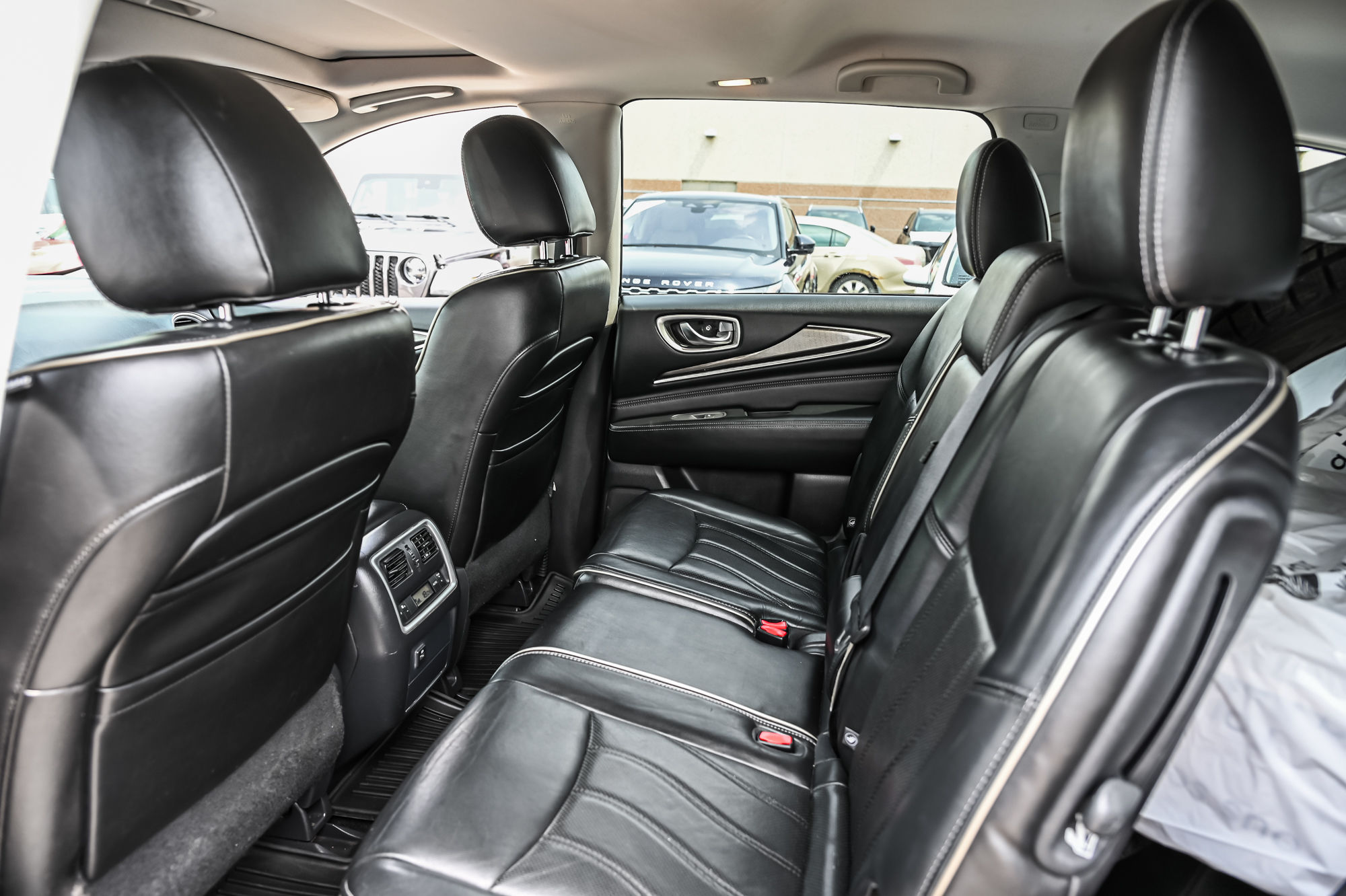 2016 Infiniti QX60 in Dorval, Quebec