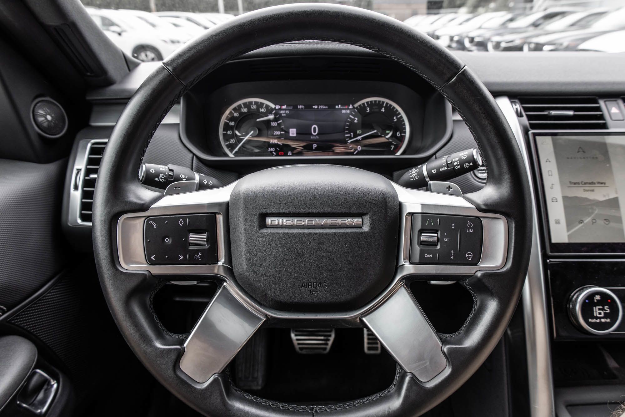 Land Rover Discovery  2023